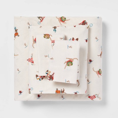 Queen Holiday Pattern Flannel Sheet Set Skiing Dogs - Threshold™
