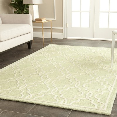 Ivory and Light Green Hand-Tufted Wool Area Rug 3' x 5'