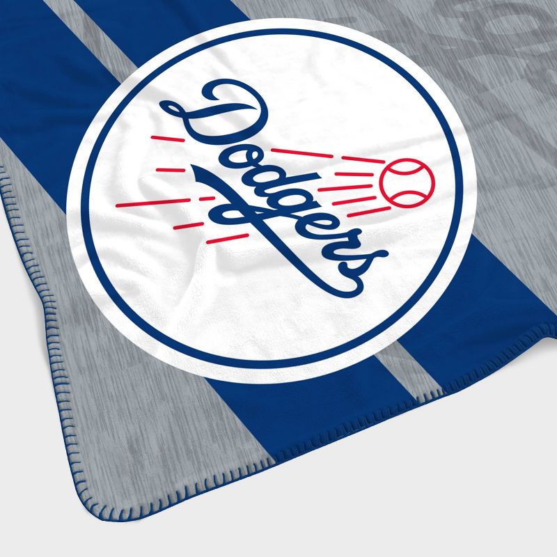 MLB Los Angeles Dodgers Corner Logo Faux Shearling Blanket, 3 of 4