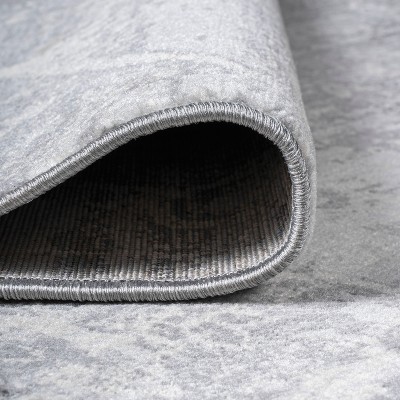 Gray Synthetic 4' x 6' Persian Medallion Area Rug