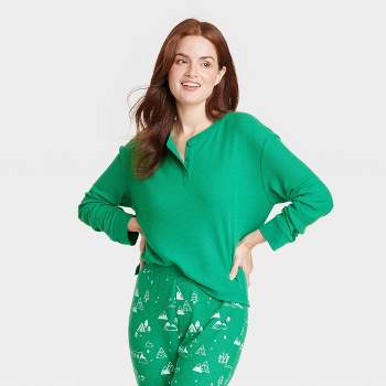 Women's Matching Family Thermal Pajama Top - Wondershop™ Green
