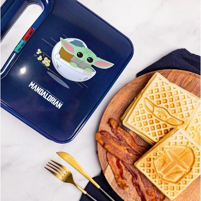Cook The Most Adorable Breakfast With This New Baby Yoda Waffle Maker -  GameSpot