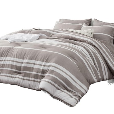 5/7 Pcs Bedding Set with Cationic Dyeing for Striking Double-Sided Contrast
