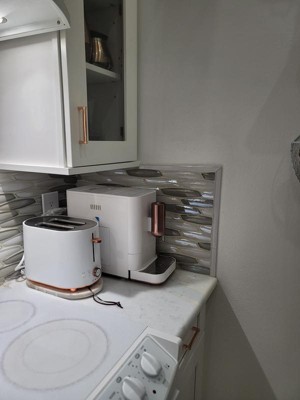 Guest review image 2 of 2, zoom in