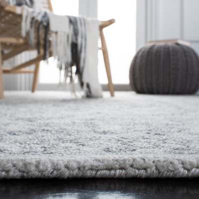 Ivory and Gray Hand-Tufted Wool 4' x 6' Area Rug