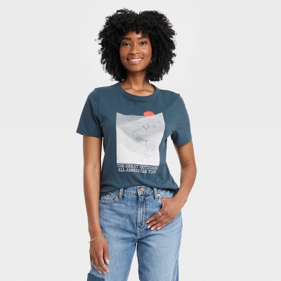 Women's Short Sleeve T-Shirt - Universal Thread™ Navy Blue