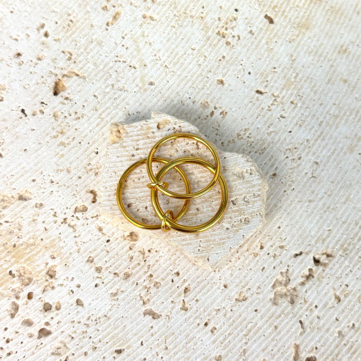 Adornia Tarnish Resistant 18k Gold Plated Three Band Connected Ring Set - thumbnail 3
