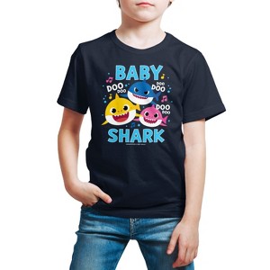 Boys' - Baby Shark - Baby Shark Family Doo Doo Doo Short Sleeve Graphic T-Shirt - 1 of 4