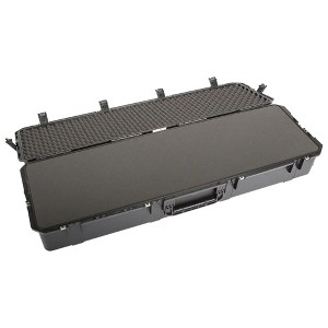 SKB iSeries 5616-9 Waterproof Utility Hard Case, Polypropylene Shell with Layered Foam and Quiet-Glide Wheels for Travel Storage, Black - 1 of 4