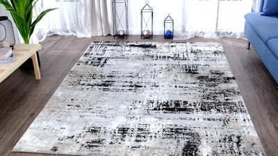 Gray Abstract Washable 8' x 10' Synthetic Area Rug
