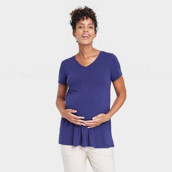 Short Sleeve V-Neck with Side Zip Nursing Maternity T-Shirt - Isabel Maternity by Ingrid & Isabel™