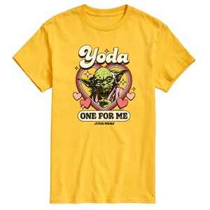 Men's - Star Wars - Valentine Yoda One For Me Short Sleeve Graphic T-Shirt - 1 of 4