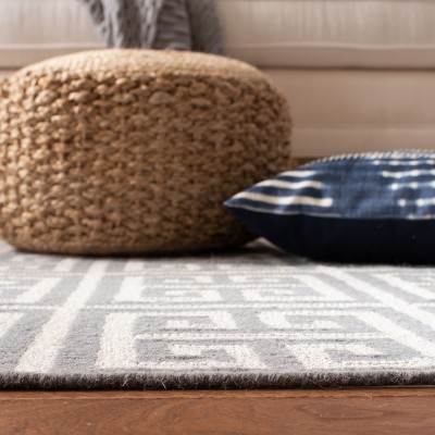 Grey and Ivory Geometric Handwoven Wool Area Rug 3' x 5'