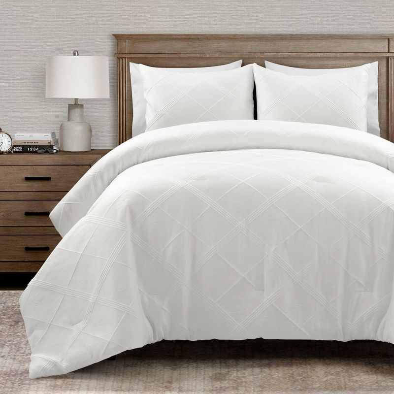 Lush Decor 3pc Diamond Geo Gacquar Comforter Bedding Set White, 2 of 10