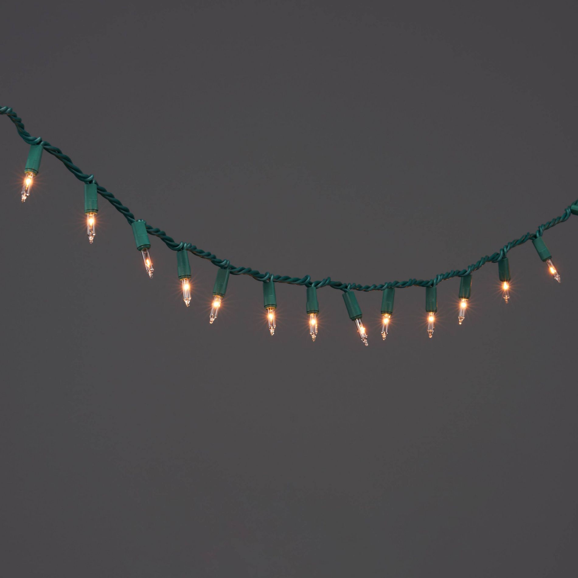 100ct Incandescent Smooth Mini Christmas String Lights Clear with Green Wire - Wondershop™