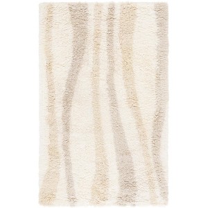 Casablanca CSB469 Handwoven Indoor Rugs - Safavieh - 1 of 4