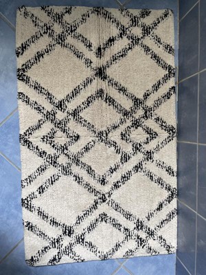 Shop Ansel Geo Diamond Yarn Dyed Cotton Tufted Bath Rug Grey