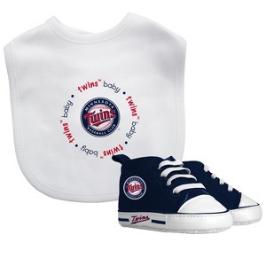 Baby Fanatic 2 Piece Bid and Shoes - MLB Minnesota Twins - White Unisex Infant Apparel - 1 of 3