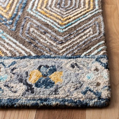 Handmade Gray Wool Round Tufted Rug, 47 inches