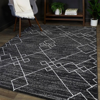 Alberto Charcoal Geometric Synthetic Area Rug 7'10" x 10'