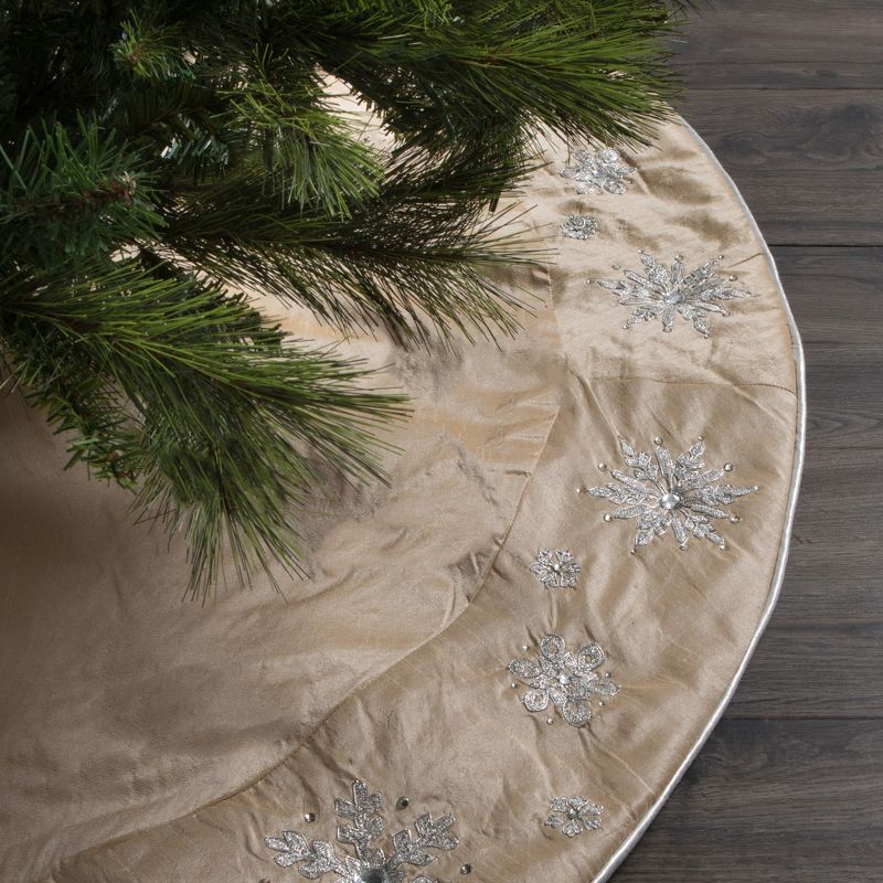 Vickerman Snowflake Christmas Textile Collection, 5 of 6