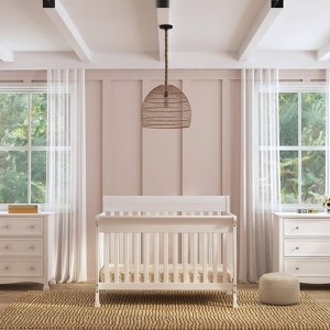 DaVinci Kalani 4-In-1 Convertible Crib - 1 of 4