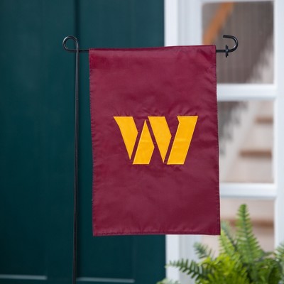 Washington Commanders Garden Flag and Flagpole Mount