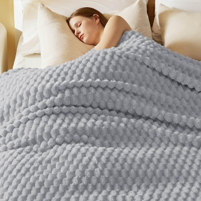 Bedsure Blanket for Bed - Super Soft, Cozy Blankets for Women, Cute Fleece