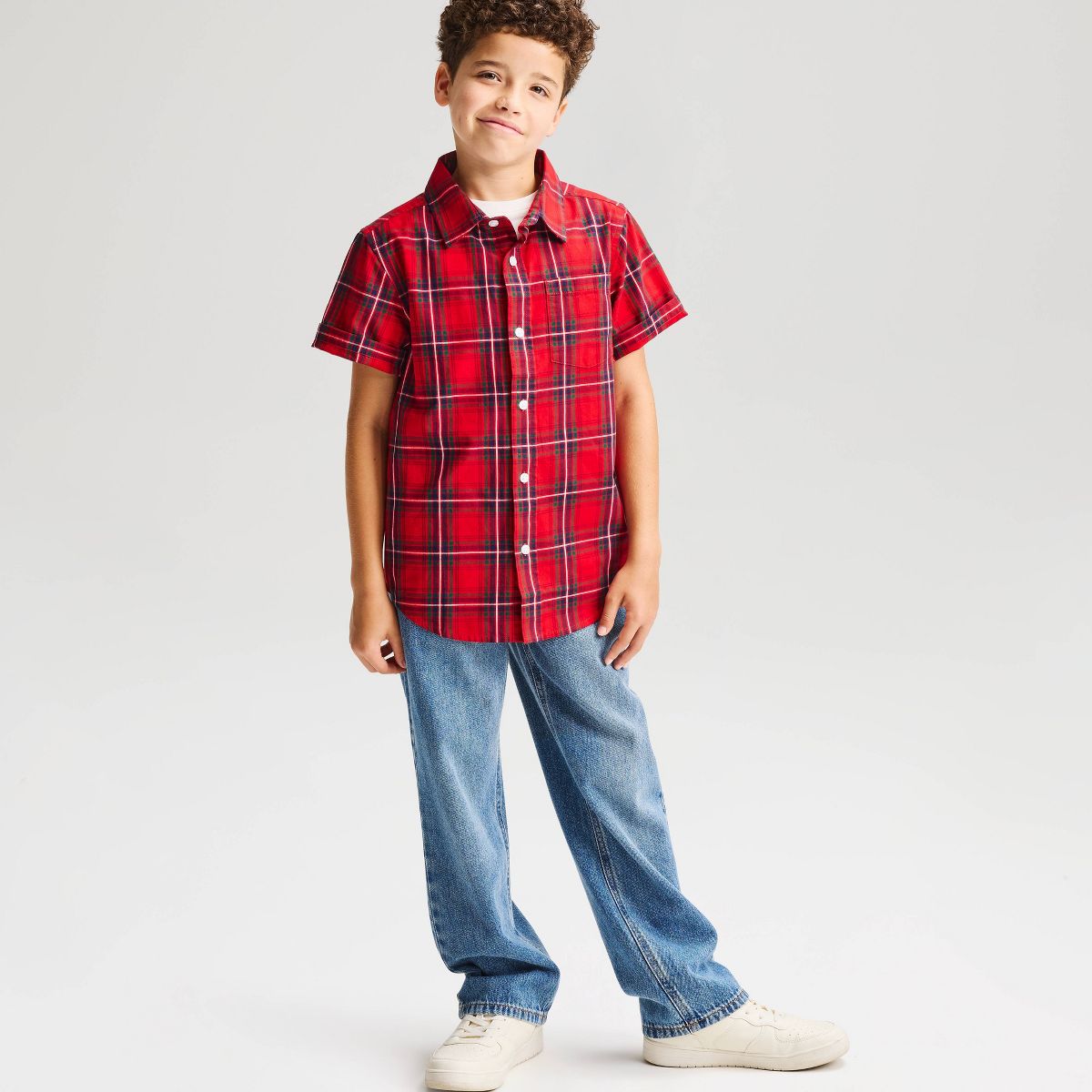 Boys' Short Sleeve 100% Cotton Classic Fit Plaid Button-Down Shirt - Cat & Jack™