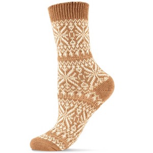 Memoi Women's Traditional Cozy Snowflake Crew Socks - 1 of 2