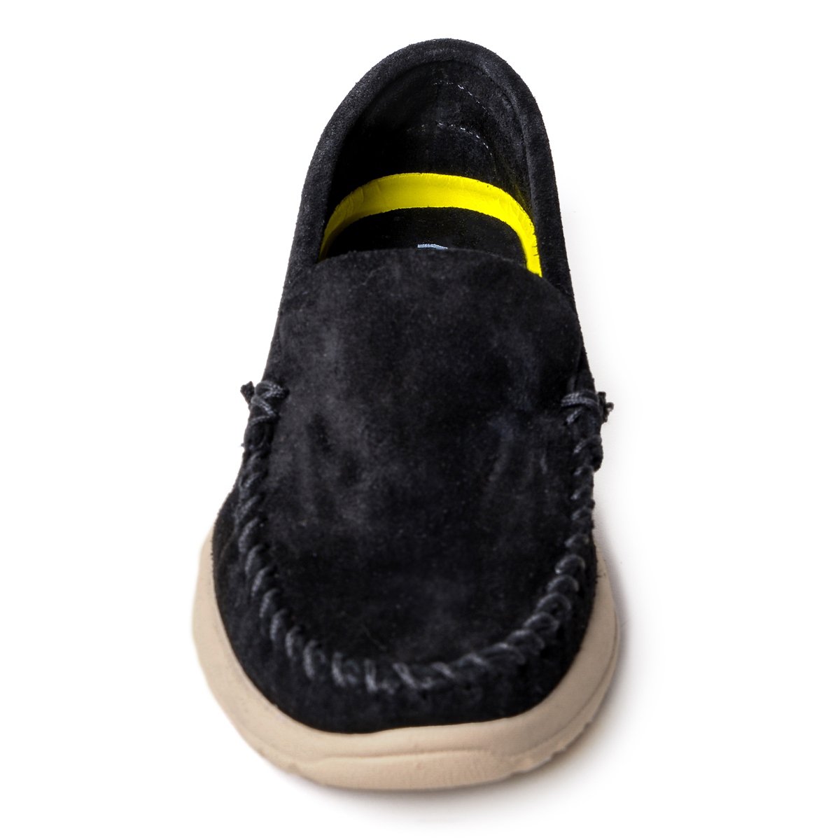 Обувь Minnetonka Women's Discover Classic Slip On Shoes 61070, Black - 10 — фото 2