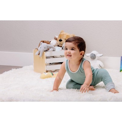 White Reversible Faux Fur and Sherpa Throw Blanket 50" x 65"