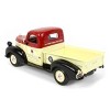 SpecCast 1/24 1941 Plymouth IH Farmall Logo Pickup ZJD1900 - 4 of 4