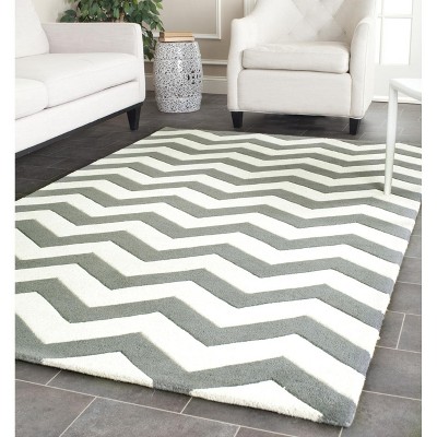 Handmade Gray Chevron Wool 6' x 9' Area Rug