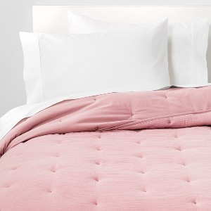 Full/Queen Tufted Gauze Quilt Rose - Threshold , Pink