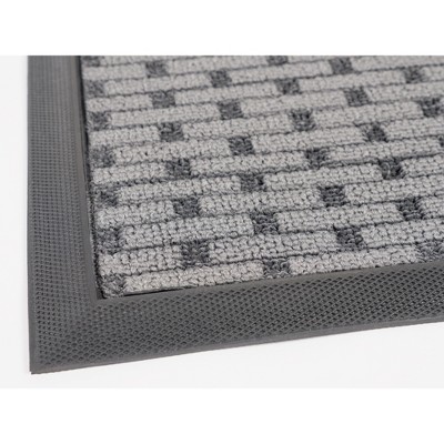 Gray Polypropylene Tufted Chain Outdoor Mat with PVC Backing - 17" x 30"