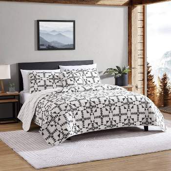 Shop Aurora Traditional Cotton Reversible Comforter Set Blush, Comforters  & Blankets