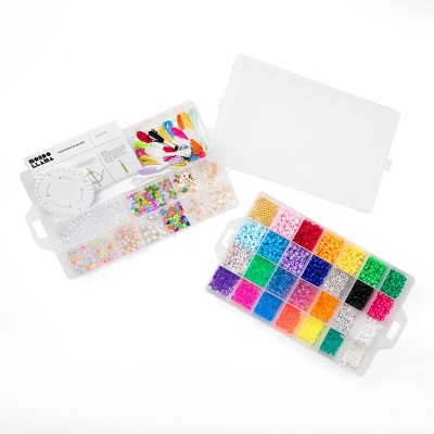 Mega Beaded Bracelet and Jewelry Craft Kit - Mondo Llama™