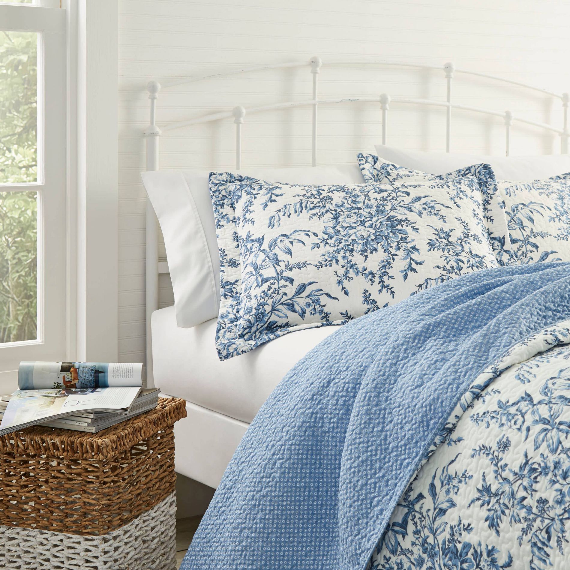 Laura Ashley Full/Queen Bedford Quilt and Sham Set Delft: Bedding, Pre-Washed, Botanical Pattern