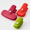 Farberware All-Purpose Magnetic Bag Clips, Set of 6, Food Bag Sealers with Silicone Thumb Grip, Gentle Hold Grip, Fridge Magnet Backing - 3 of 4