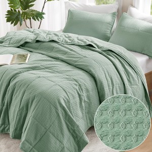 3 Pcs Waffle Weave Knit Lightweight Quilt Sets, Modern Elegant Chic Style Coverlet Set for All Season, Breathable Bed Set with Matching Shams - 1 of 4