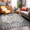 World Rug Gallery Transitional Bohemian Indoor Area Rug - 2 of 4