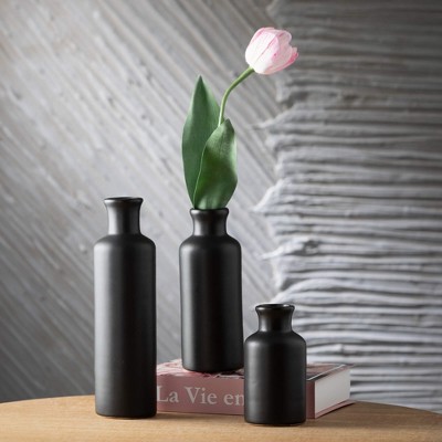 Modern Matte Black Ceramic Vase Trio for Elegant Table Decor
