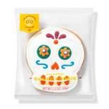 Día de Muertos Decorated Cookie - White Skull with Heart Eyes - 2.12oz - Favorite Day™