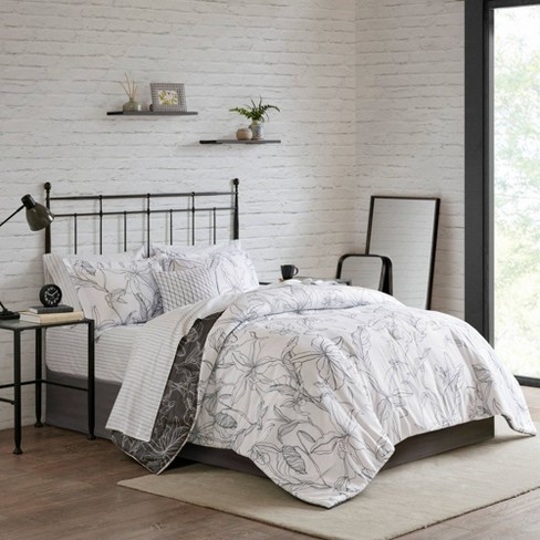 Tanner Reversible Comforter Set - Marble Hill : Target