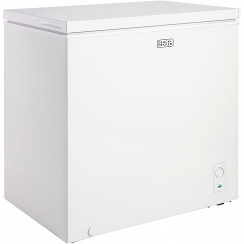 BLACK+DECKER 7.0 Cu. Ft. Chest Freezer, Holds up to 245 Lbs. of Frozen Food with Organizer Basket - image 1 of 4