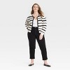 Women's Mid-Rise 80's Slim Fit Jeans - Universal Thread™ - 3 of 3