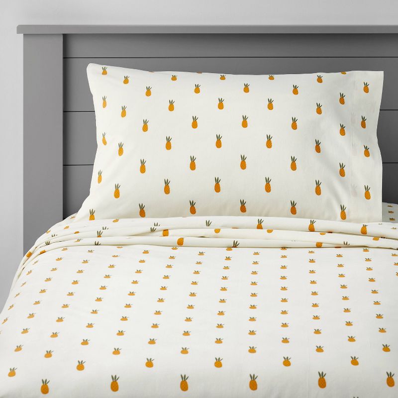 Pineapple Cotton Kids' Sheet Set - Pillowfort™, 1 of 5