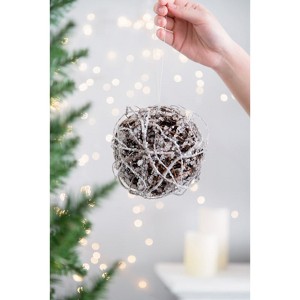 Yukimo 6.1" Iron Snowflake Hanger, Decorative Hanging Ball Christmas Tree Ornaments with Weathered Finish, Set of 6 - 1 of 4