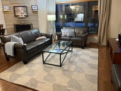 Guest review image 2 of 3, zoom in